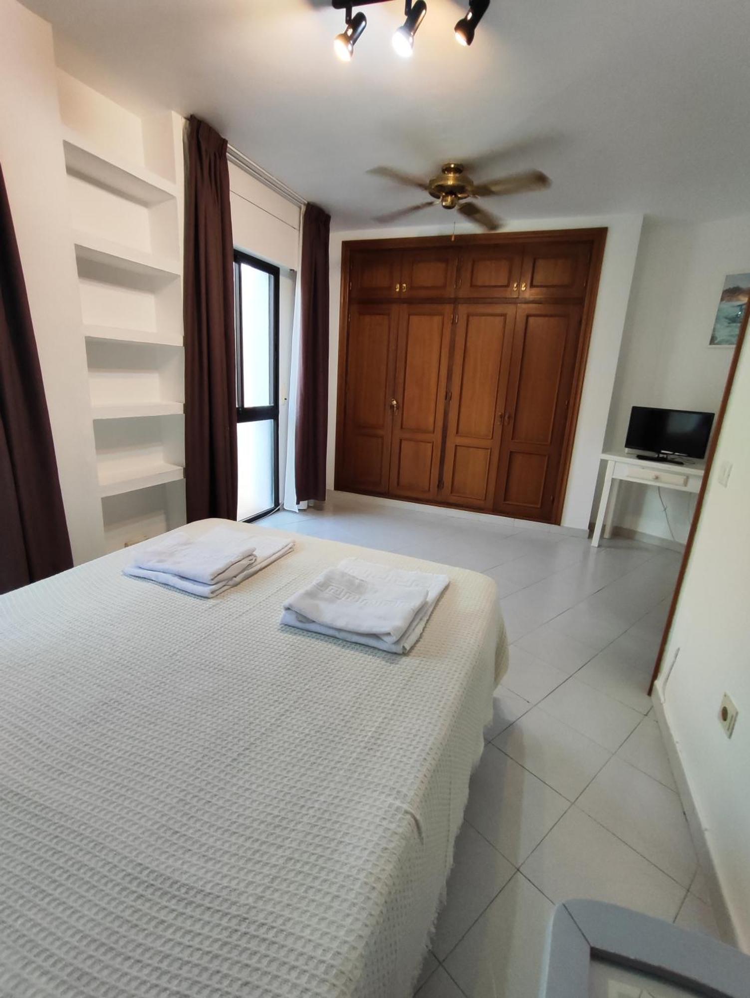 Apartamento Cantarero 内尔哈 外观 照片
